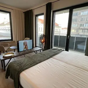 Theatre Apartment